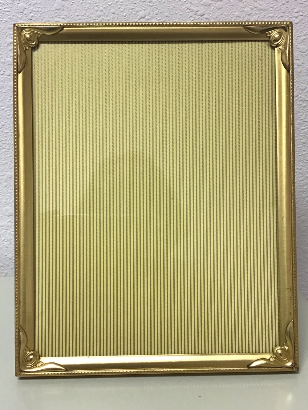 Vintage Gold Metal Frame Ornate Corners Smooth Surface (10”x8”)